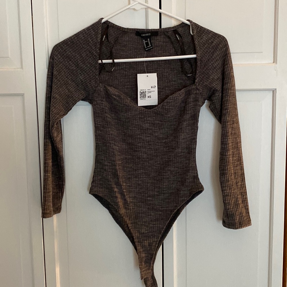 NWT XS ribbed grey bodysuit